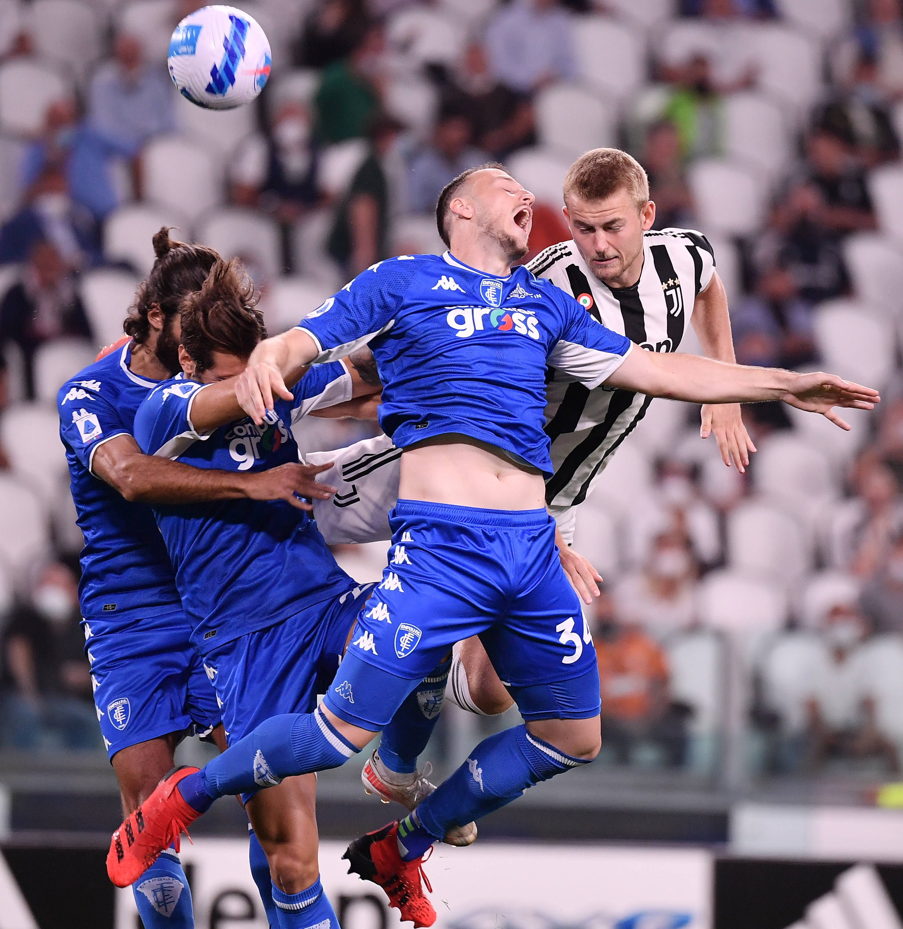 sports-management-hero